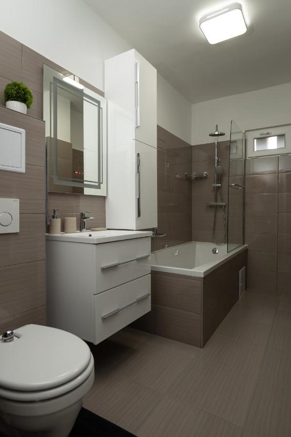 Smart Square With Free Parking Debrecen