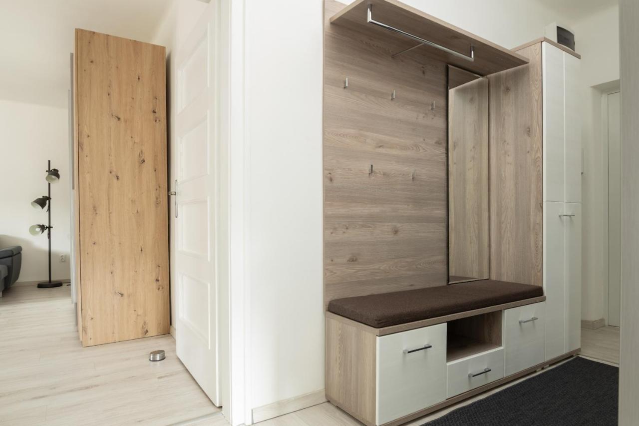 Smart Square With Free Parking Apartment
